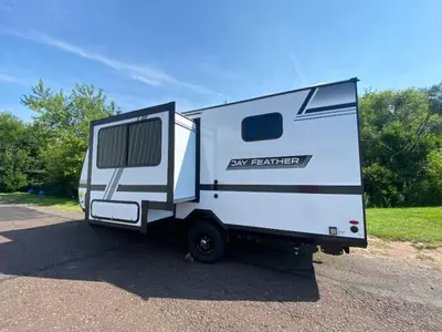 2027 Jayco Jay Feather Air photo 6