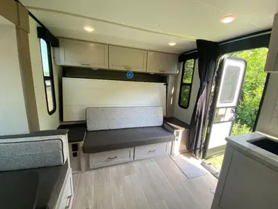 2027 Jayco Jay Feather Air photo 21