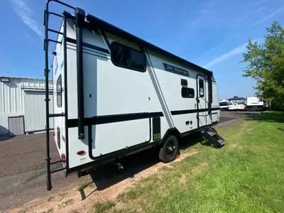 2027 Jayco Jay Feather Air photo 9
