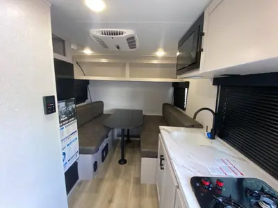 2026 Jayco Jay Feather Air SL photo 15