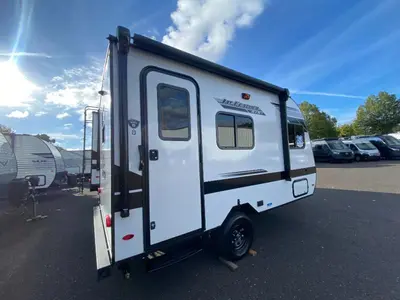 2026 Jayco Jay Feather Air SL photo 9