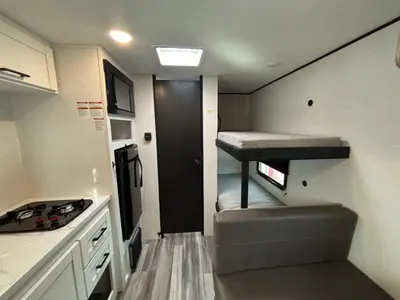 2026 Jayco Jay Flight SLX photo 13