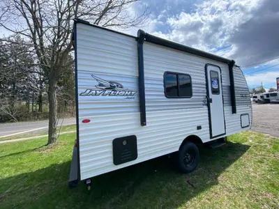 2026 Jayco Jay Flight SLX photo 9