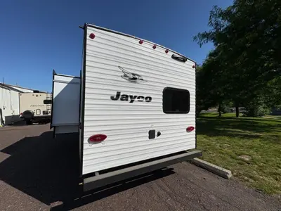 2027 Jayco Jay Flight photo 8