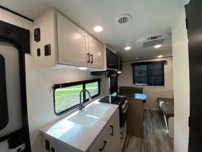 2026 Jayco Jay Flight SLX photo 16