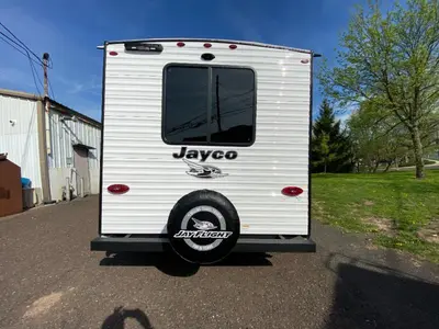 2026 Jayco Jay Flight SLX photo 9