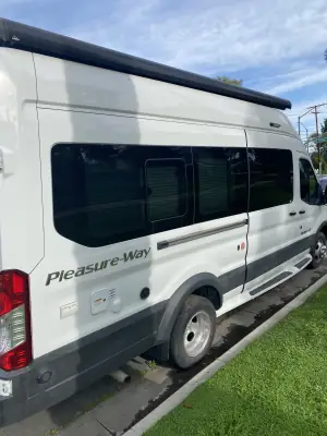 2020 PLEASURE WAY PLATEAU TS photo 4