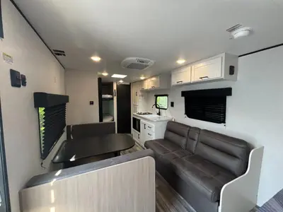 2026 Jayco Jay Flight SLX photo 9