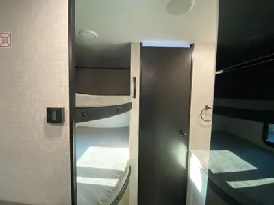 2026 Jayco Jay Flight SLX photo 25