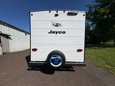 2027 Jayco Jay Flight photo 9