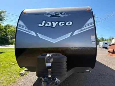 2027 Jayco Jay Flight photo 2
