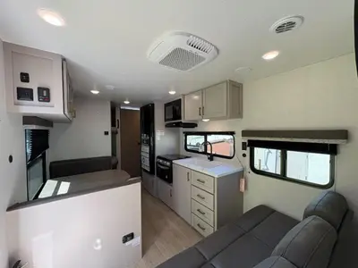 2027 Jayco Jay Flight photo 15