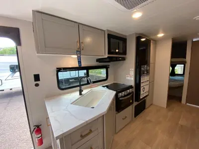 2027 Jayco Jay Flight photo 17