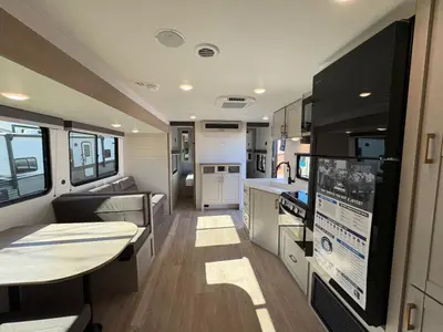 2027 Jayco Jay Flight photo 37