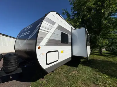 2027 Jayco Jay Flight photo 4