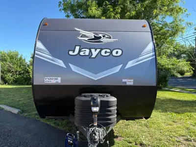 2027 Jayco Jay Flight photo 3