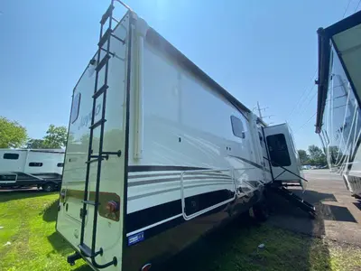 2026 Jayco North Point photo 7