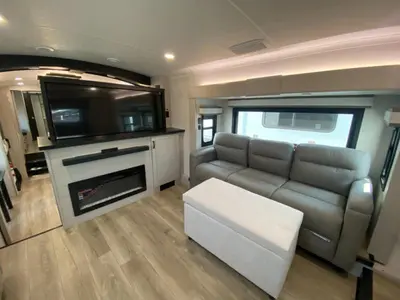 2026 Jayco North Point photo 38