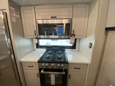 2026 Jayco North Point photo 24