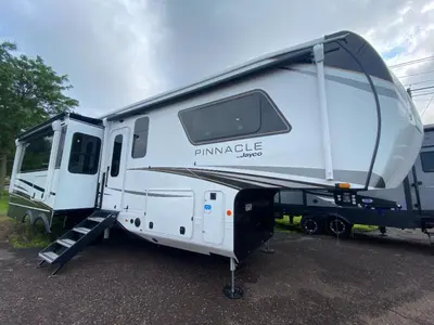 2026 Jayco Pinnacle photo 11