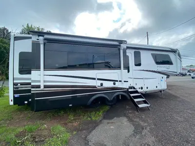 2026 Jayco Pinnacle photo 10