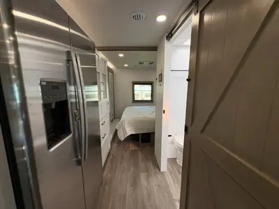 2027 Jayco Precept photo 31