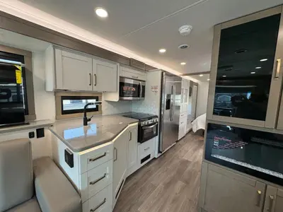 2027 Jayco Precept photo 20