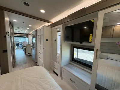 2027 Jayco Precept photo 40