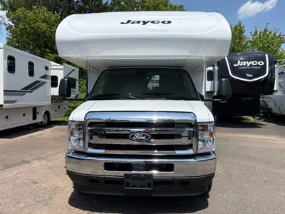 2027 Jayco Redhawk SE photo 2