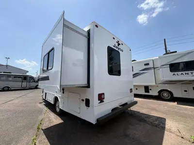 2027 Jayco Redhawk SE photo 8