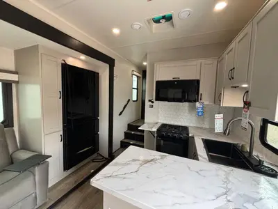 2026 Jayco Seismic photo 14