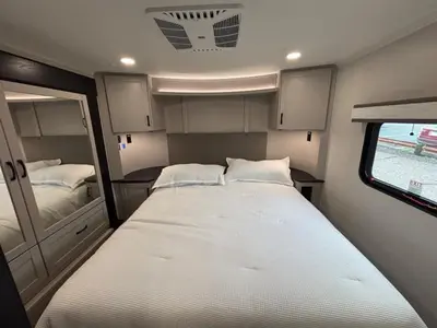 2026 Jayco Seismic photo 44