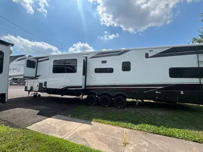 2026 Jayco Seismic photo 5