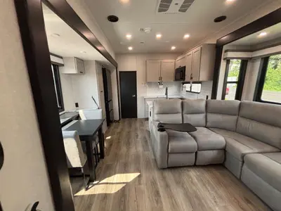 2026 Jayco Seismic photo 45
