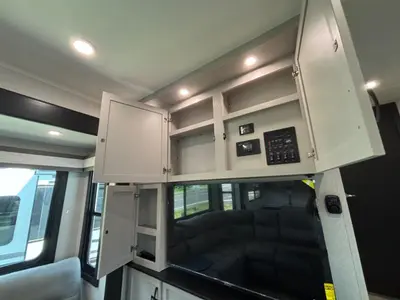 2026 Jayco Seismic photo 23