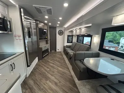 2026 Jayco Seneca photo 40