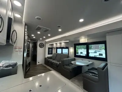 2026 Jayco Seneca photo 28