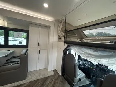 2026 Jayco Seneca photo 30