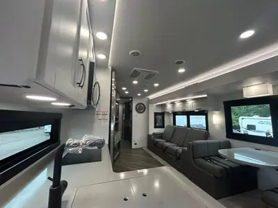 2026 Jayco Seneca photo 33
