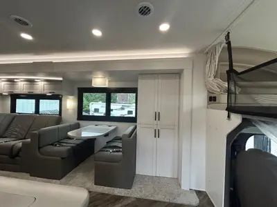 2026 Jayco Seneca photo 29