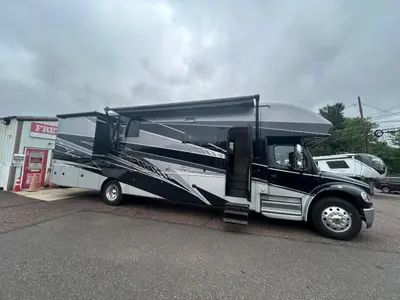 2026 Jayco Seneca photo 5