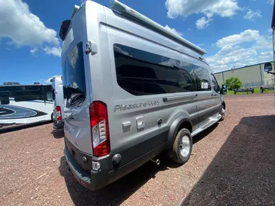 2026 Pleasure-Way Ontour photo 9