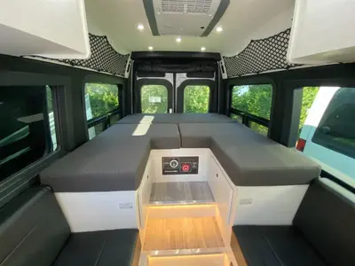2026 Pleasure-Way Plateau photo 24