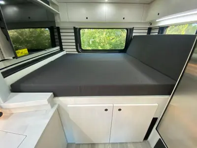 2026 Pleasure-Way Plateau XLRB photo 38