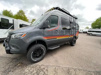 2026 Storyteller Overland Storyteller Overland photo 6
