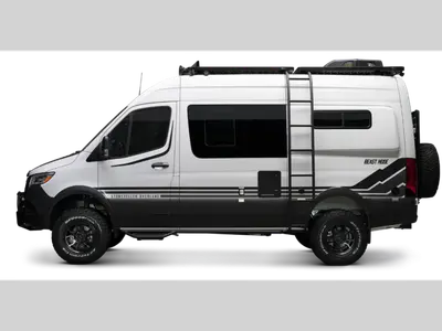 2026 Storyteller Overland Storyteller Overland photo 2