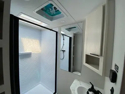 2026 Winnebago Access photo 38