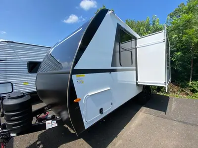 2026 Winnebago Micro Minnie photo 4