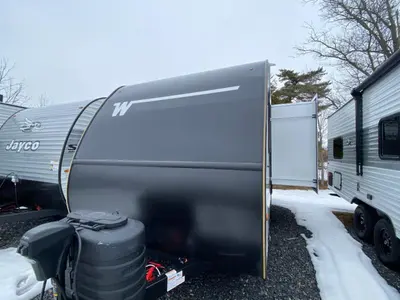 New 2026 Winnebago Micro Minnie 2108DS