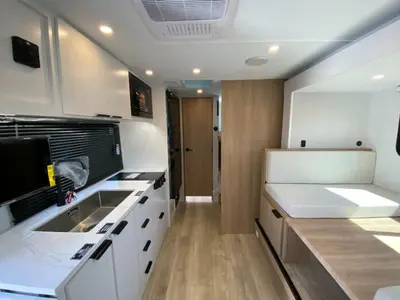 2026 Winnebago Micro Minnie photo 17